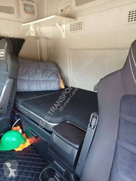 Cabeza tractora Iveco