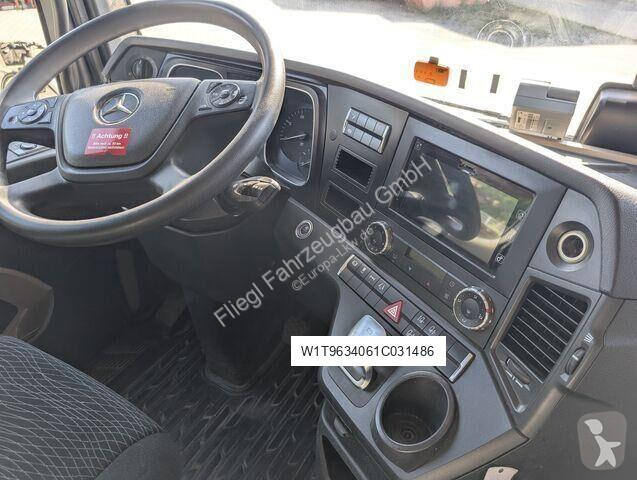 Cabeza tractora Mercedes 1851 LSnRL