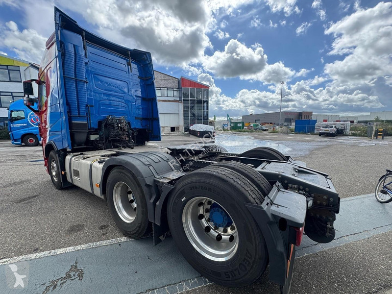 Cabeza tractora Volvo 6X2 EURO 6