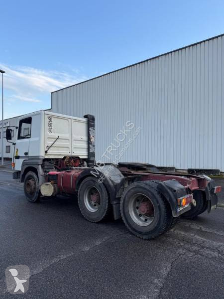 Cabeza tractora Renault 420