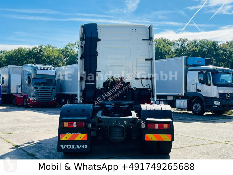 Cabeza tractora Volvo 460 Globe BL MY2016...