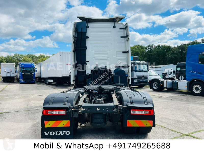 Cabeza tractora Volvo 500 Globe XL BL...