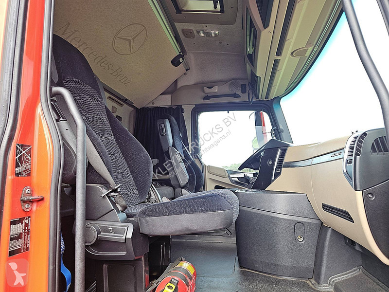Cabeza tractora Mercedes ACTROS 1842