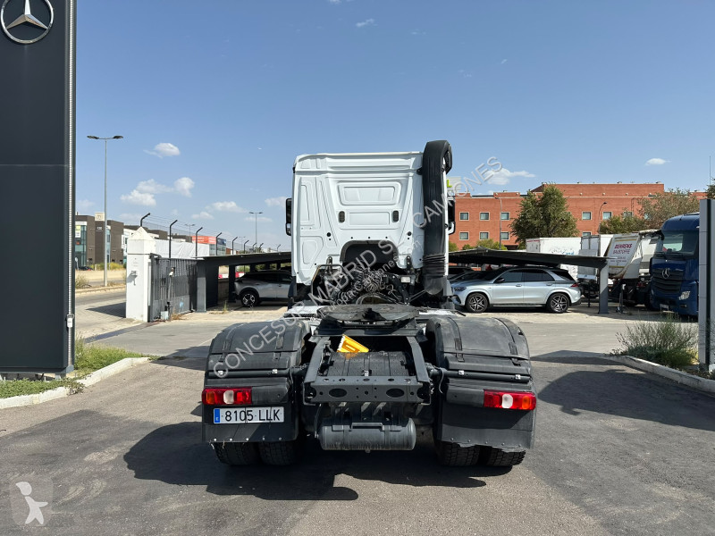Cabeza tractora Mercedes  1845 LS