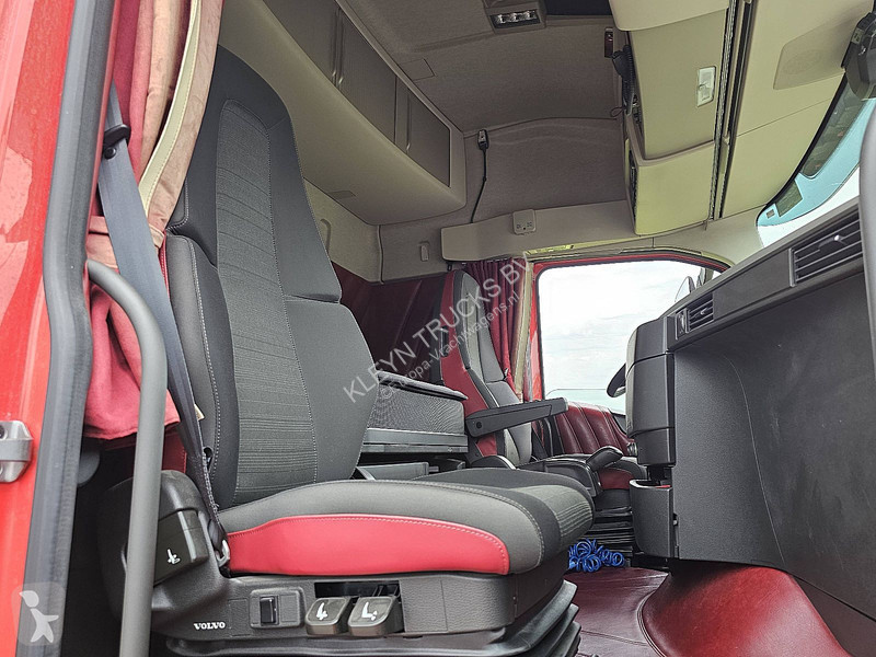 Cabeza tractora Volvo 460 6X2 485TKM