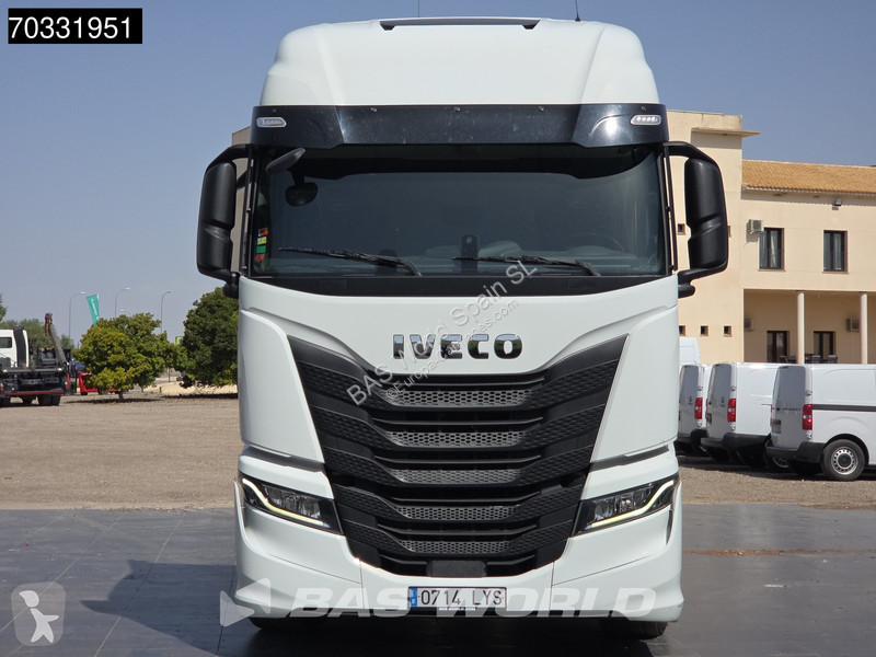 Nyergesvontató Iveco S-Way 490 4X2 Retarder 2x...