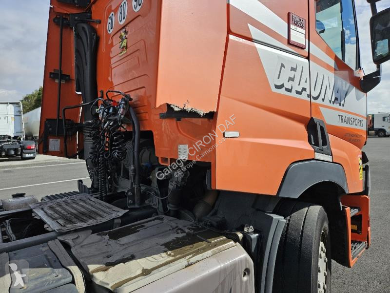 Cabeza tractora Renault 460 Gamme T