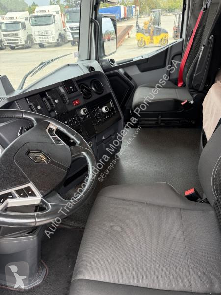 Tahač Renault 520 Gamme T