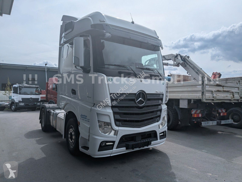 Tahač Mercedes 1851 / Park Cool / standard /...