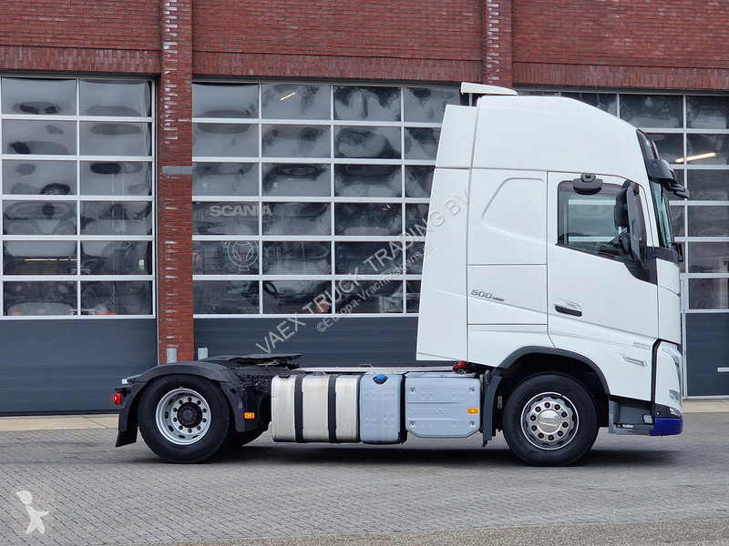 Tahač Volvo 13500 4x2 Globetrotter XL - I...
