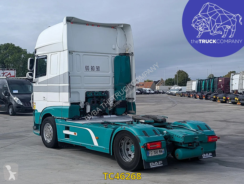 Тягач DAF 530