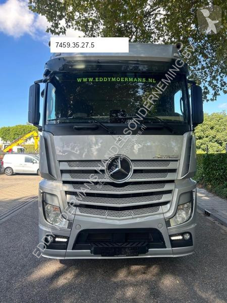 Tahač Mercedes 2653 6x4 120 Ton