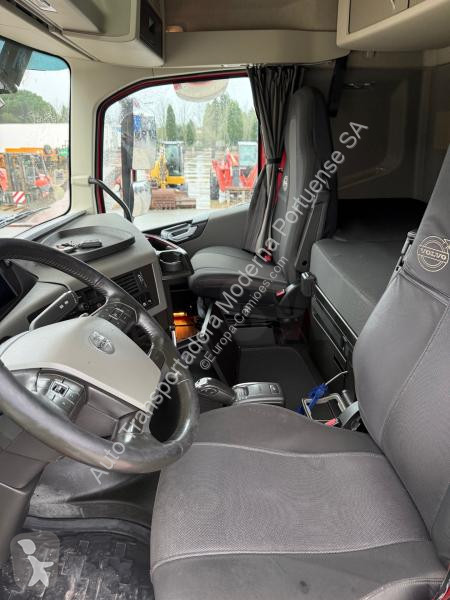 Tractor Volvo 500