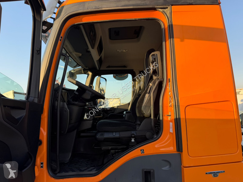 Cabeza tractora Mercedes  1842LS