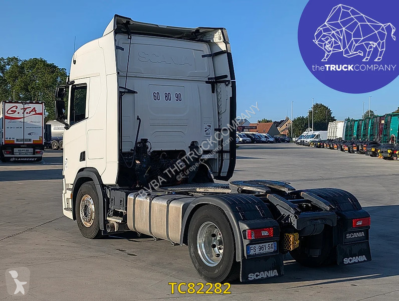Nyergesvontató Scania 500