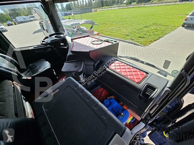 Camión remolque Scania 480