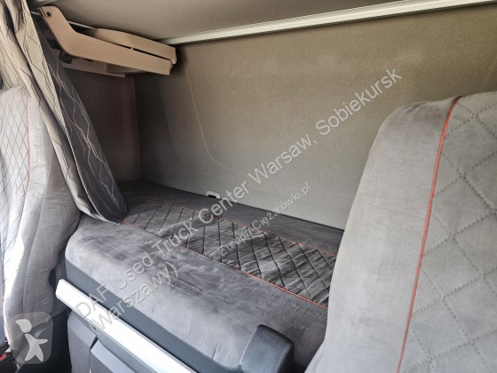 Nyergesvontató DAF n 480 FT 4X2