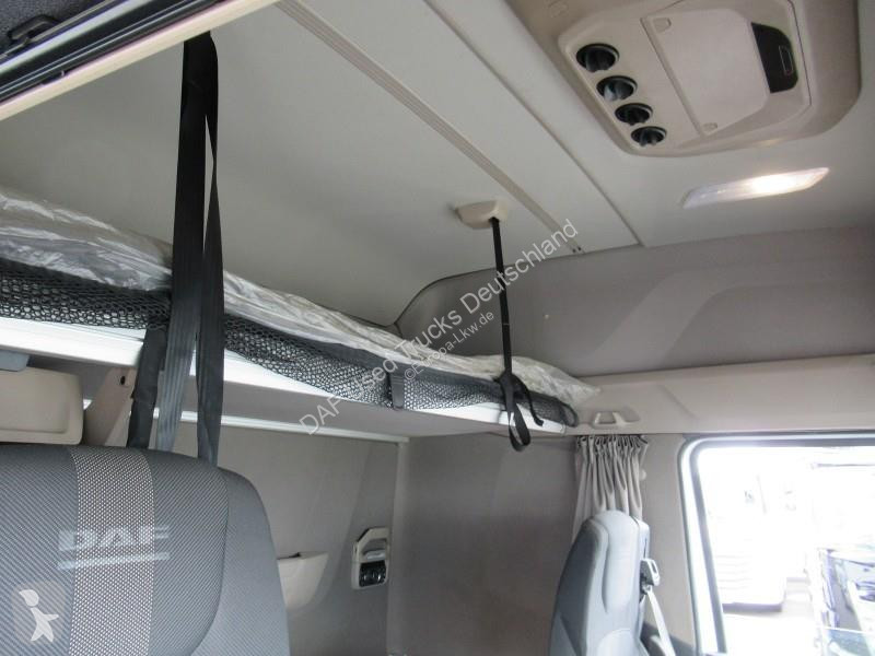 Тягач DAF 530 FT LOW DECK 4X2