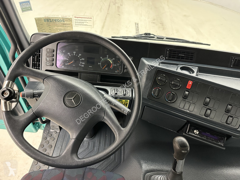 Nyergesvontató Mercedes 3343 - 6x6 - nieuwstaat