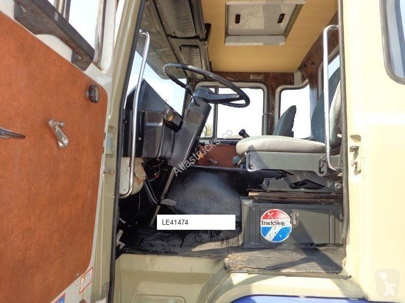 Tractor Scania 111