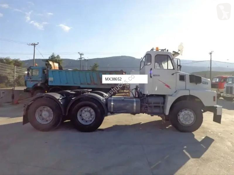 Tratores Volvo N 12