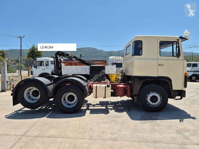 Tractor Scania LB110