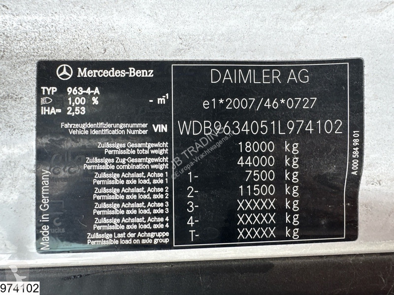 Conjunto rodoviário Mercedes 1843 EURO 6,...