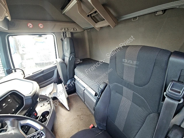 Nyergesvontató DAF n 480 FT 4X2