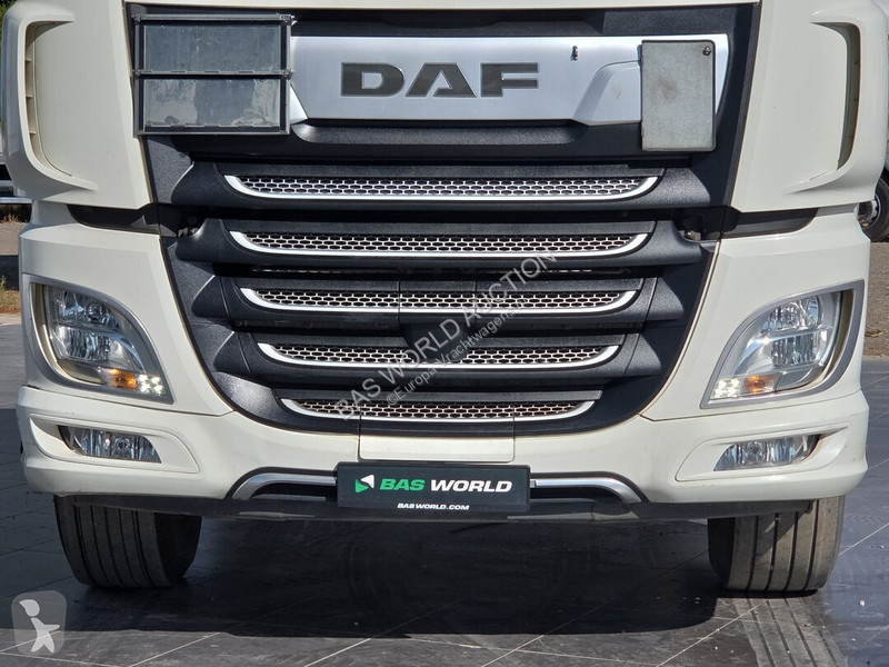 Cap tractor DAF 480