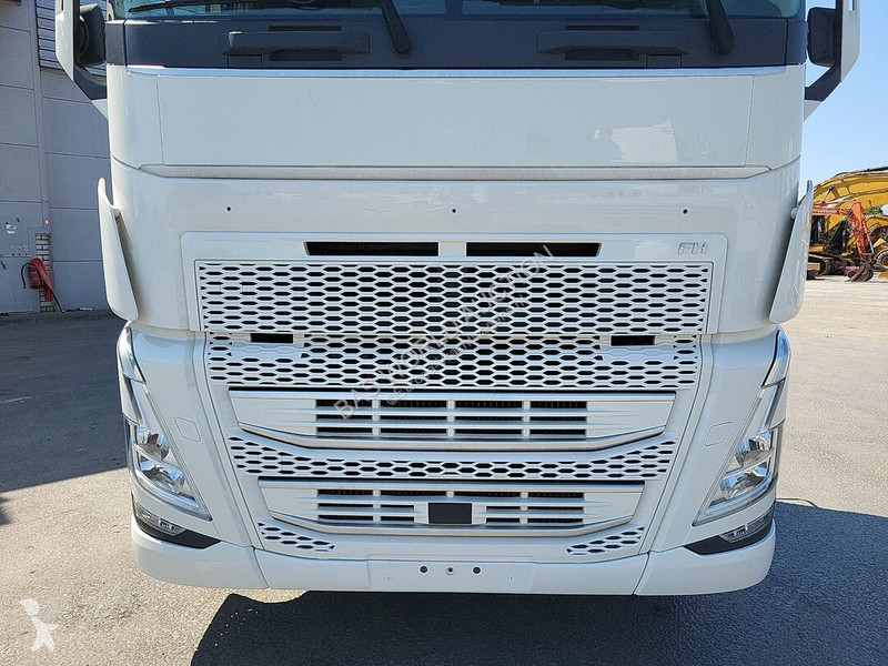 Tracteur Volvo 500