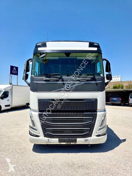 Tractor Volvo 500