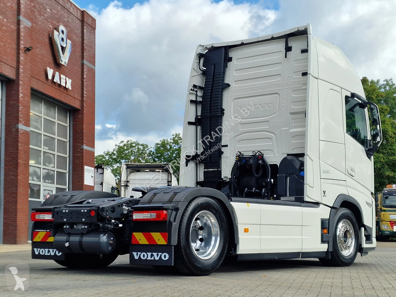 Tractor Volvo 13500 Globetrotter XL Aero 4x2 -...