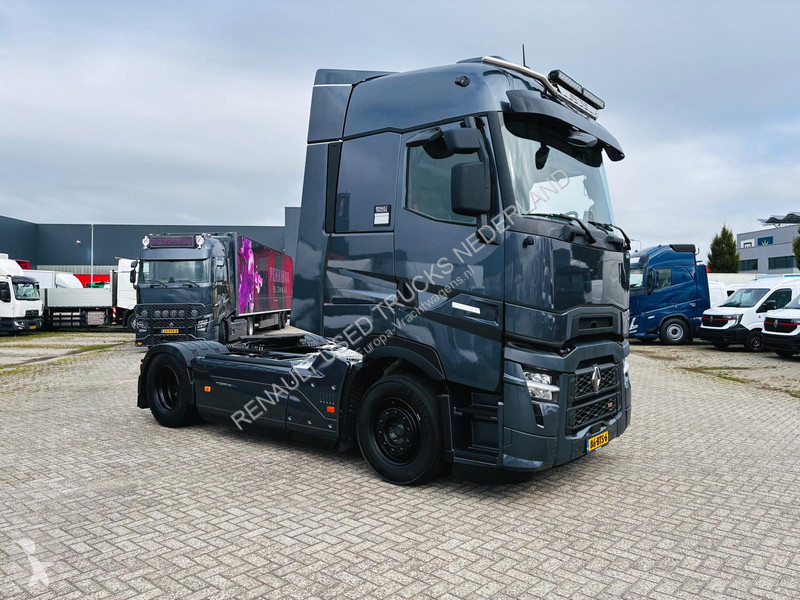 Cap tractor Renault T High DE 13 480 Turbo...