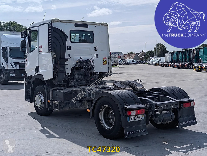 Cap tractor Renault T 440
