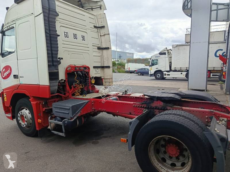 Tractor Volvo 420