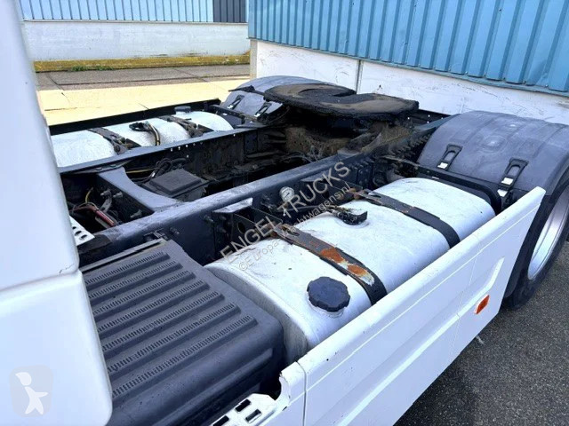 Cap tractor Volvo GLOBETROTTER (D13 ENGINE)...