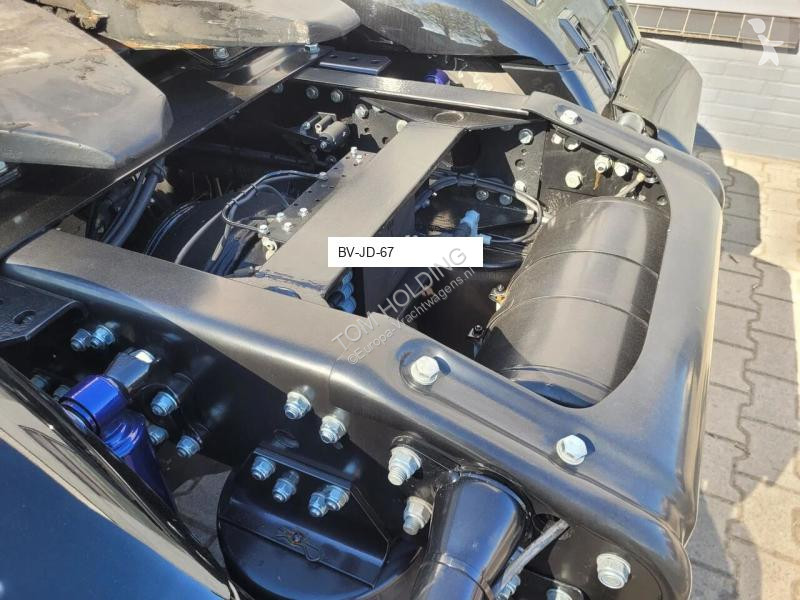 Cap tractor Scania R164-580 V8 full restored...