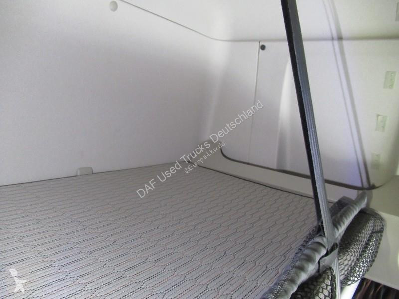 Tractor DAF 480 FT LOW DECK 4X2