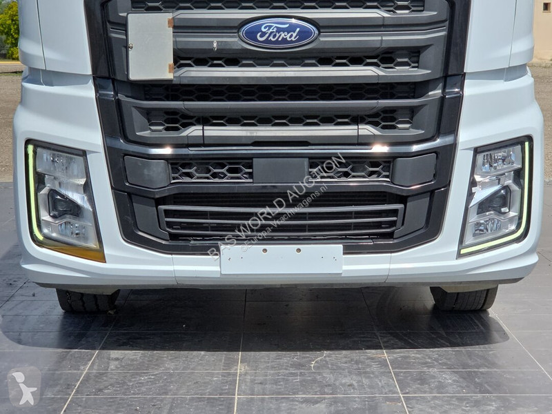 Ciągnik siodłowy Ford F-Max F-Max 500