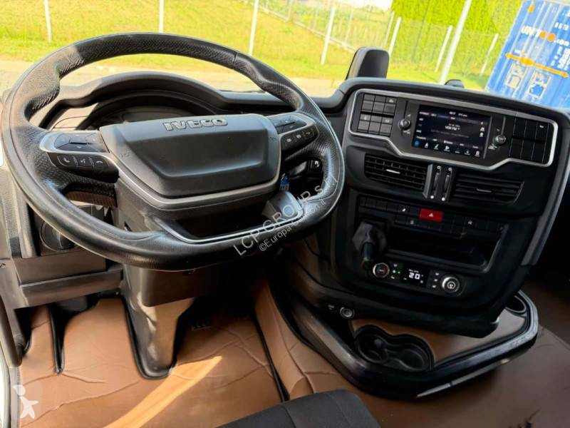 Tractor Iveco 530
