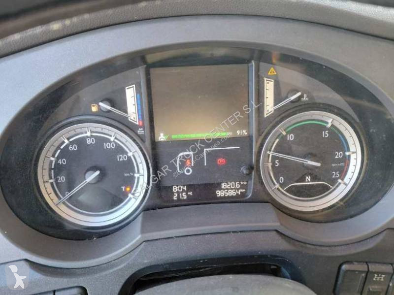 Тягач DAF 440