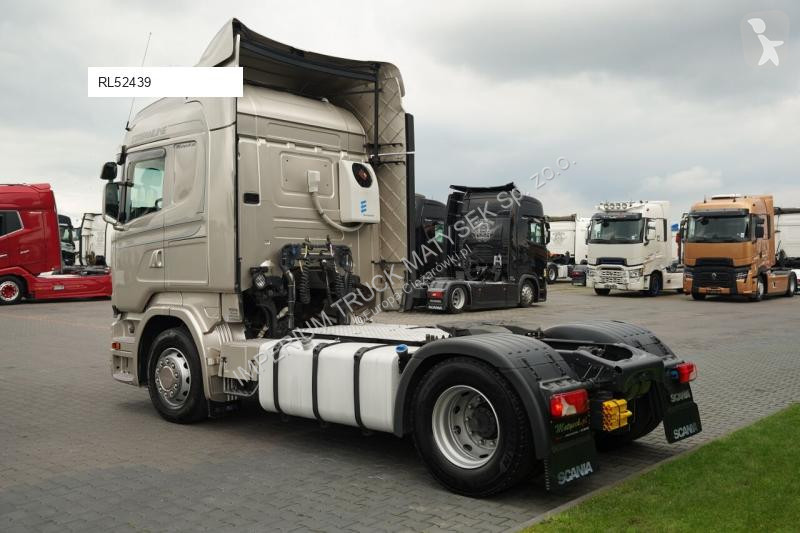 Тягач Scania R 410
