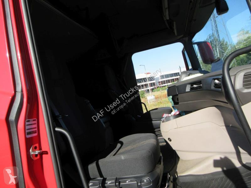 Влекач DAF 480 FT LOW DECK 4X2