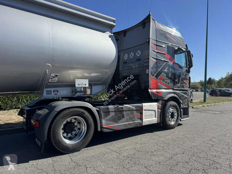 MAN  tractor unit