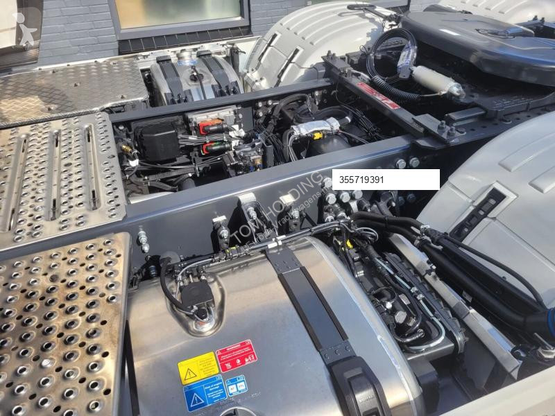 Cabeza tractora Scania R590 V8 NGS New A6X2NB...