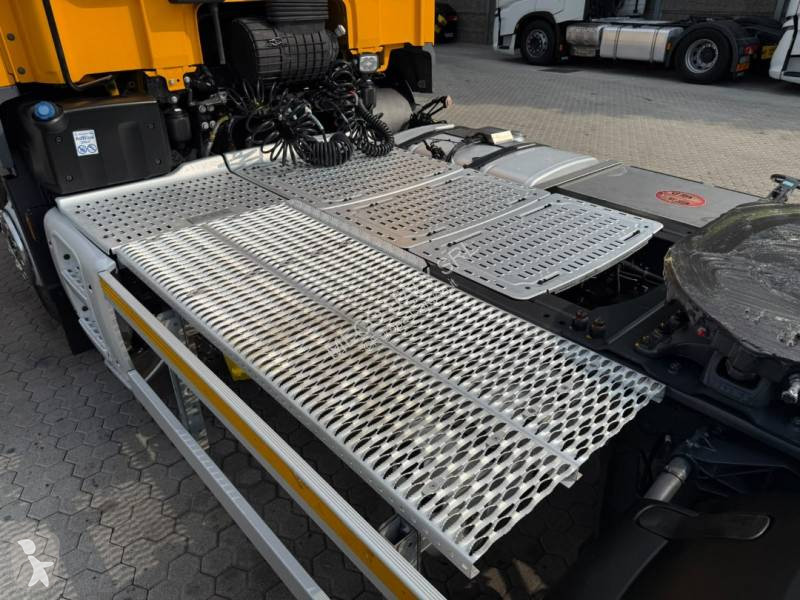 Cabeza tractora DAF 450