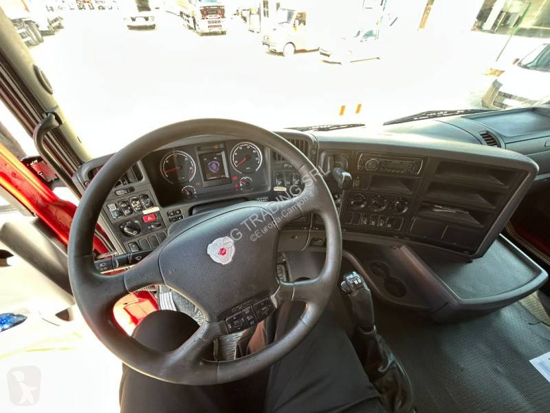 جرار Scania 420