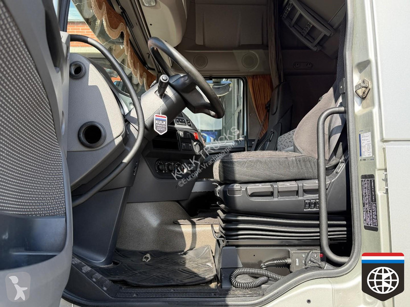 Traktor DAF FT
