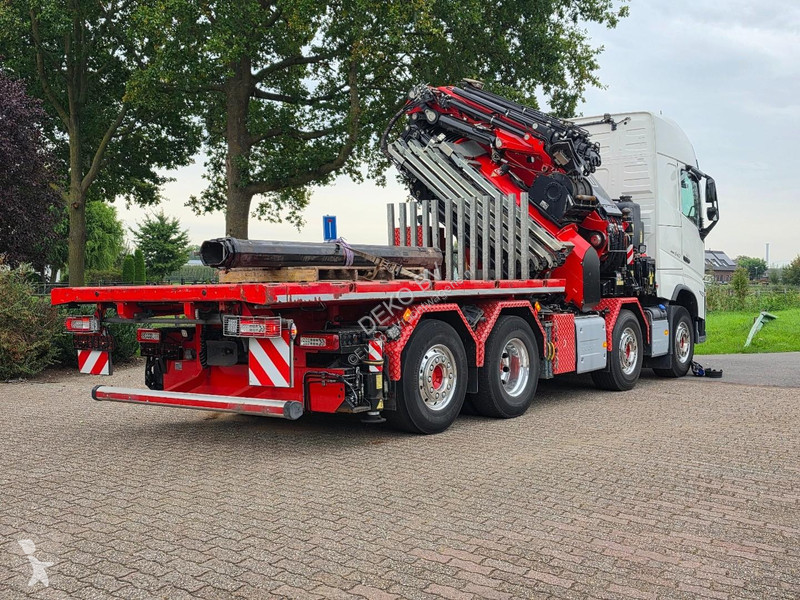 Traktor Volvo 8x2 CRANE TRUCK FASSI 1450 TECHNO...