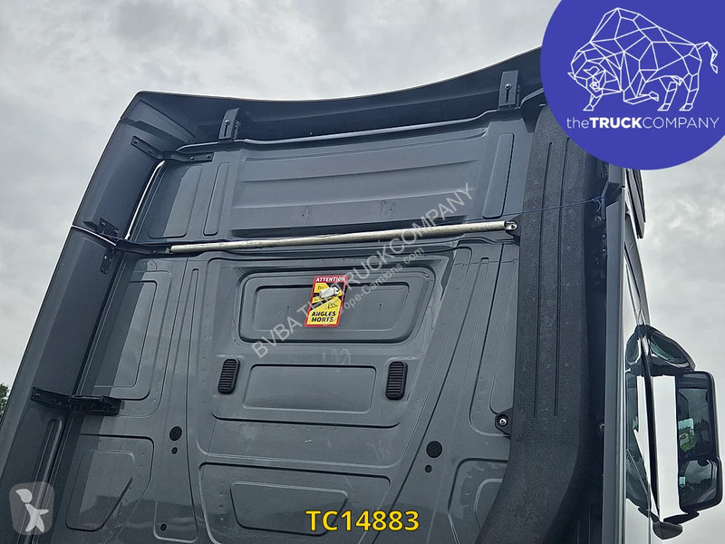 Tracteur Mercedes 1851